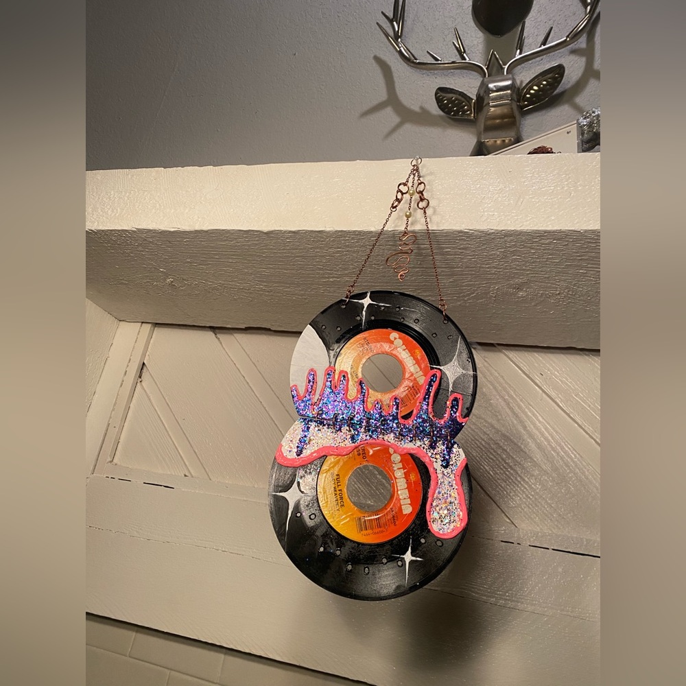 Jewelry organizer made out of records